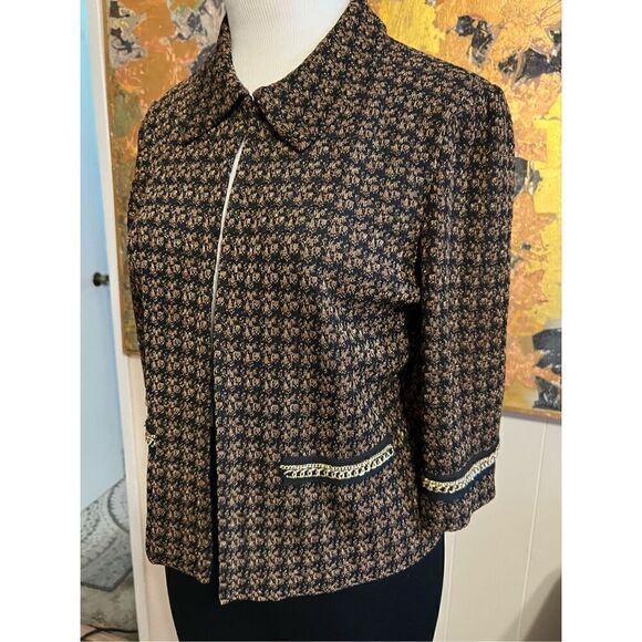 Ming Wang Black & Gold Herringbone Cropped Knit Jacket with Gold Chin Trim Sophi - Picture 3 of 11